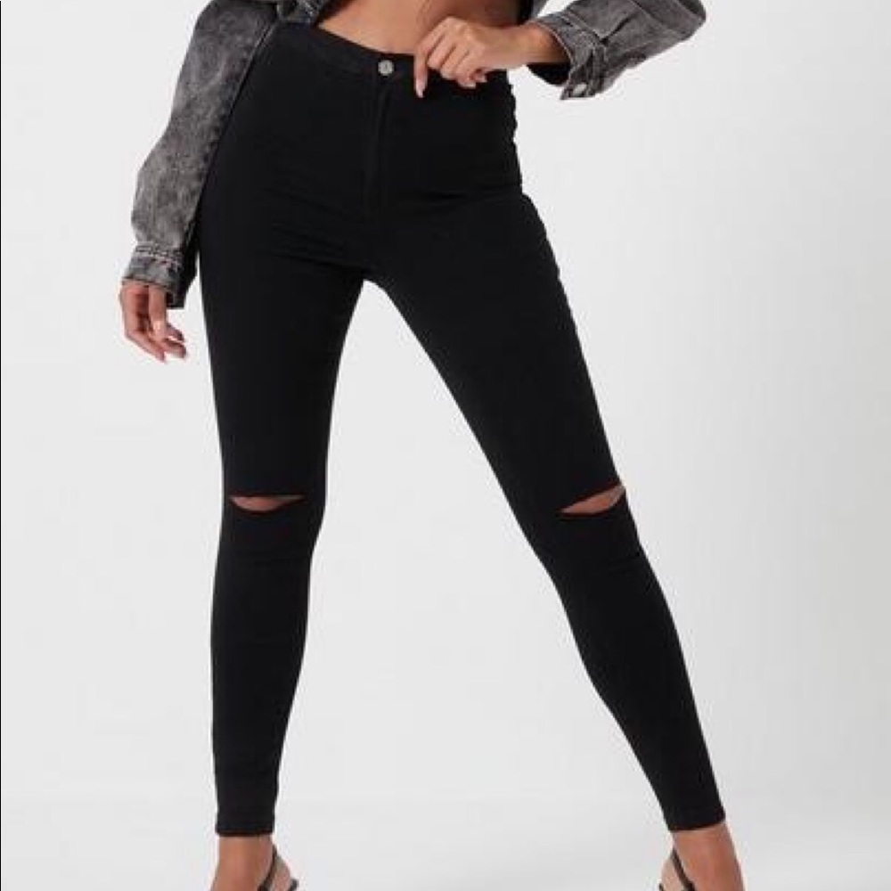 Black high waisted jeans